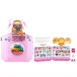 Poopsie Fart Jacobs 2-in-1 Play & Display Case Includes 1 Exclusive Character!